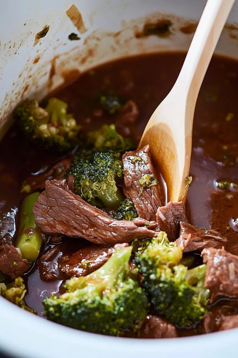 Easy Slow Cooker Beef and Broccoli