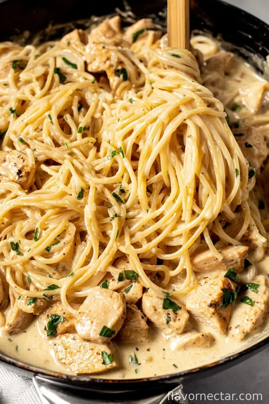 Easy Garlic Chicken Pasta