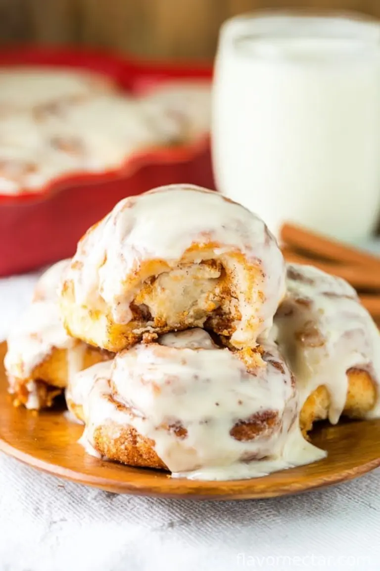 Hawaiian Cinnamon Rolls