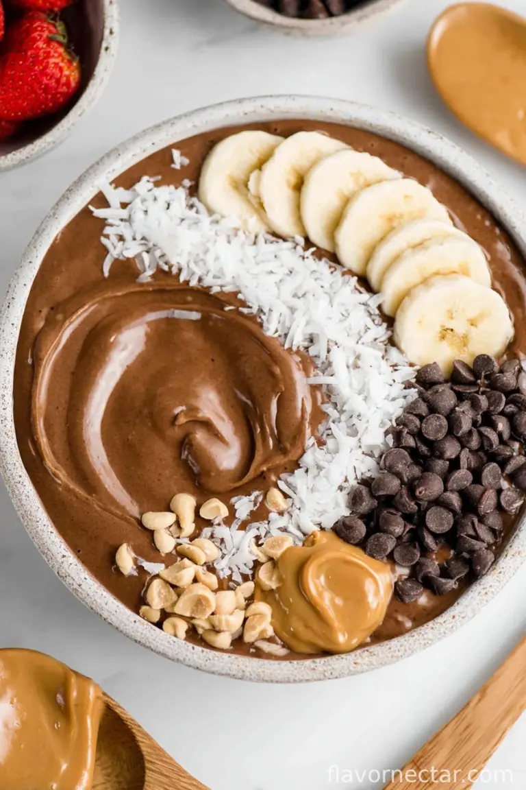 Chocolate Peanut Butter Smoothie Bowl