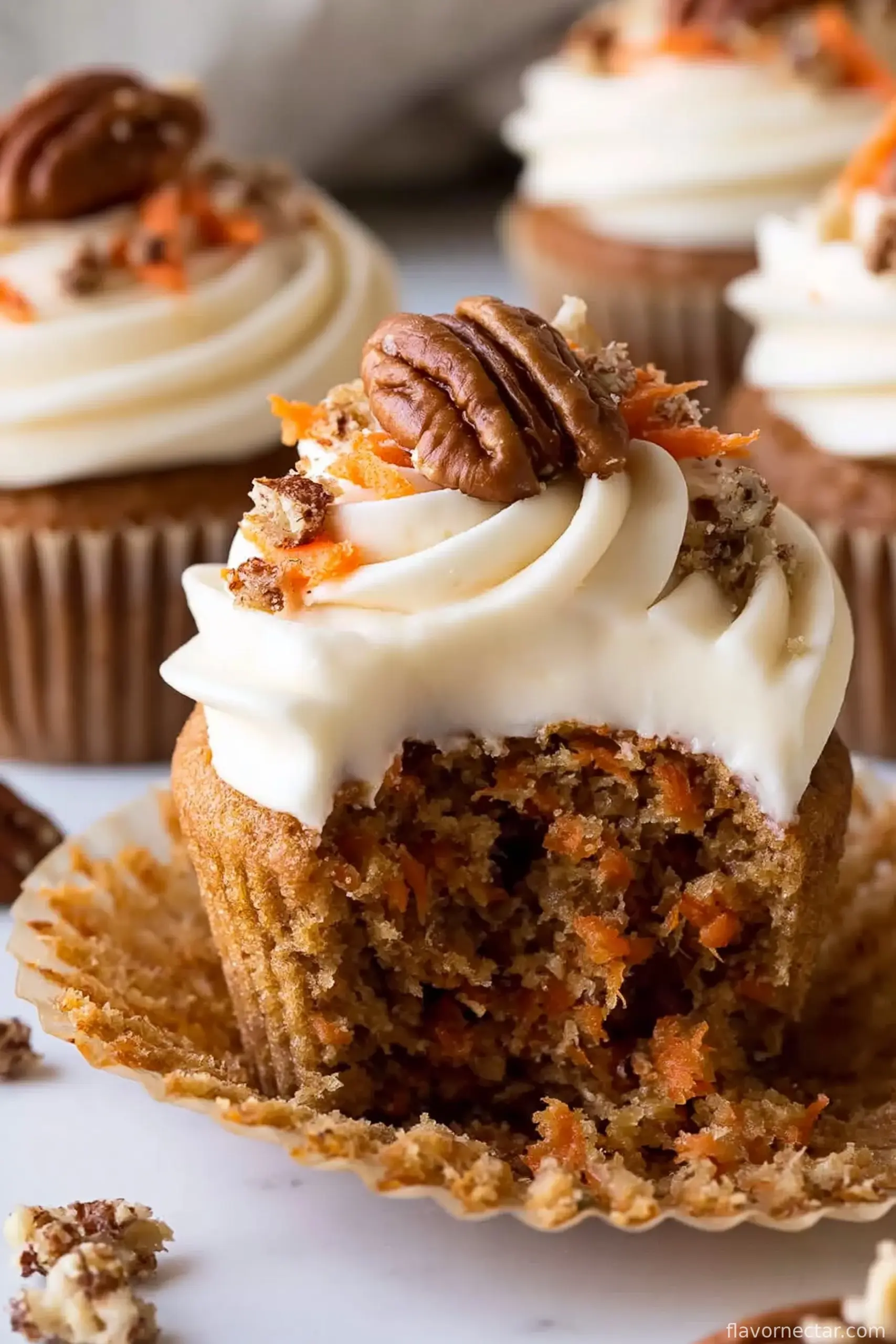 Easy Carrot Cake Cupcakes