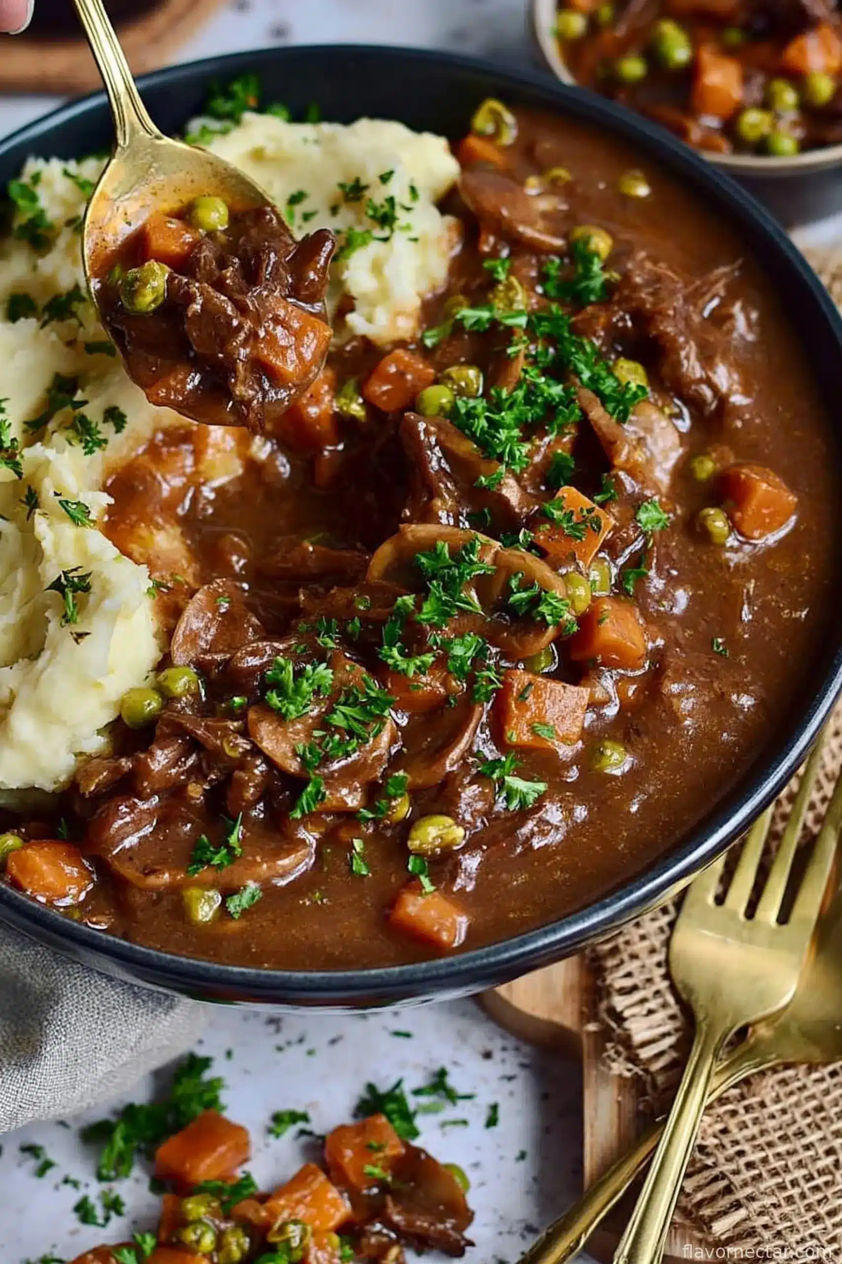 Vegan Mushroom Bourguignon (Easy Recipe)