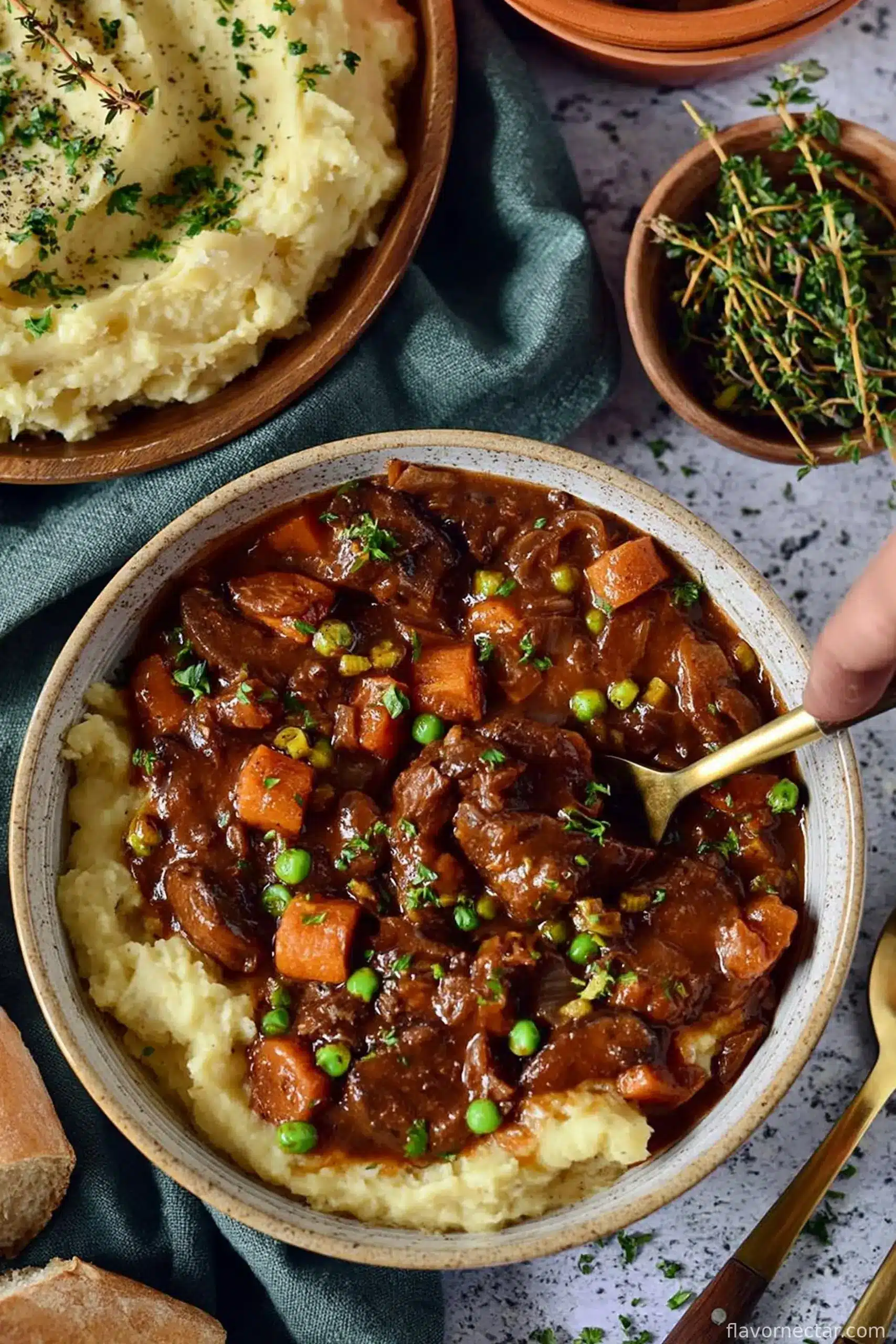 Vegan Mushroom Bourguignon (Easy Recipe)